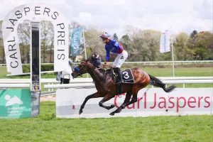 Variante-1-Ueberlegener-Sieger-Assistent-im-Carl-Jaspers-Preis_Klaus-Joerg-Tuchel-3