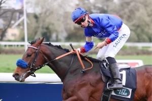 Assistent ( Thore Hammer-Hansen )